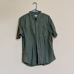 Old Navy olive short sleeve button down